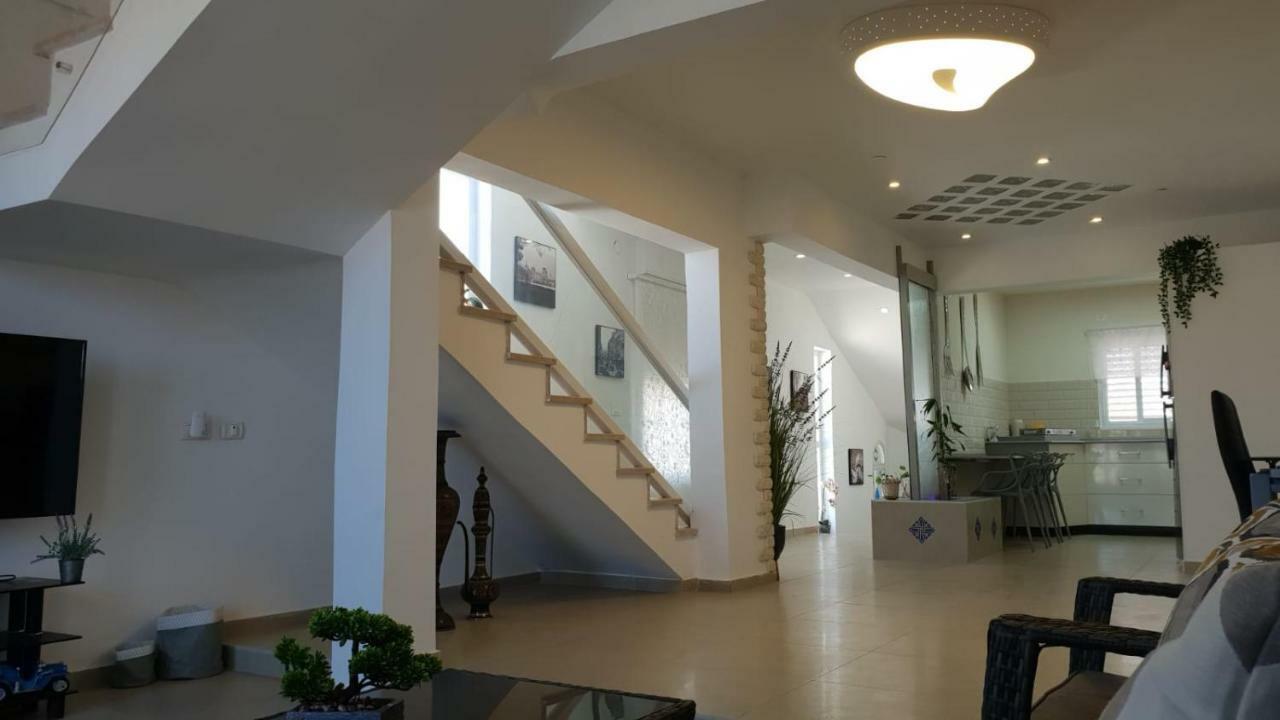 Amazing Apartment Haifa Exterior photo